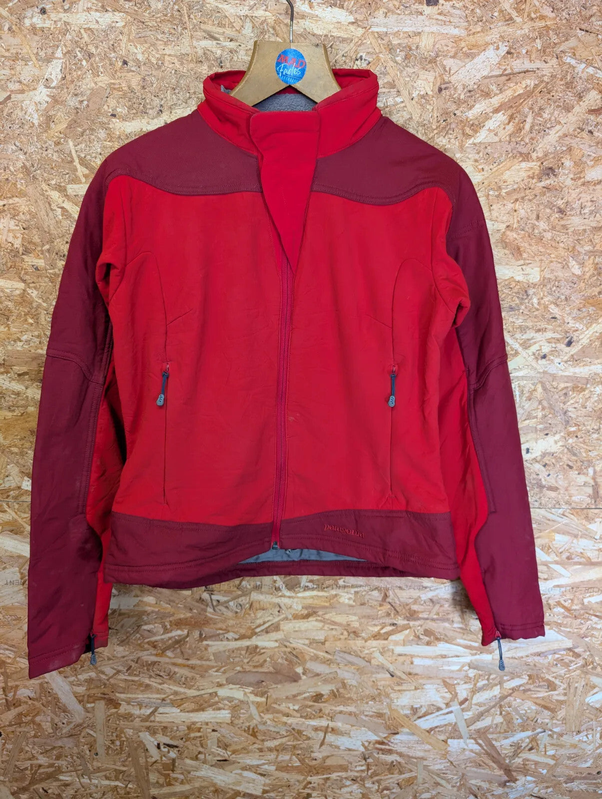 Patagonia Scythe Jacket Womens Medium Red Weatherproof Microgrid Fleece Lined