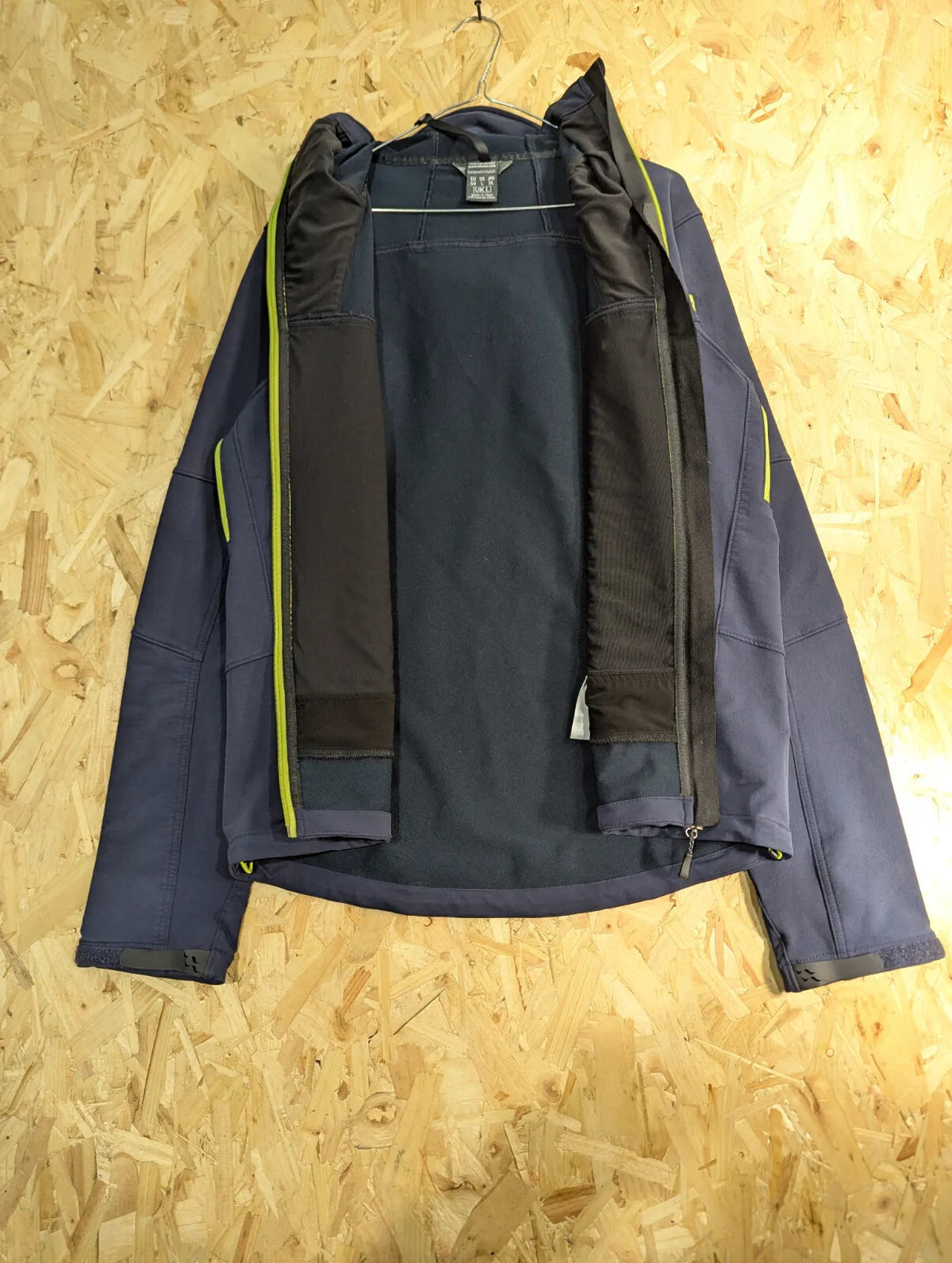 Rab Exodus Jacket Mens Large Navy Blend Hooded Stretch Hiking Walking Tech