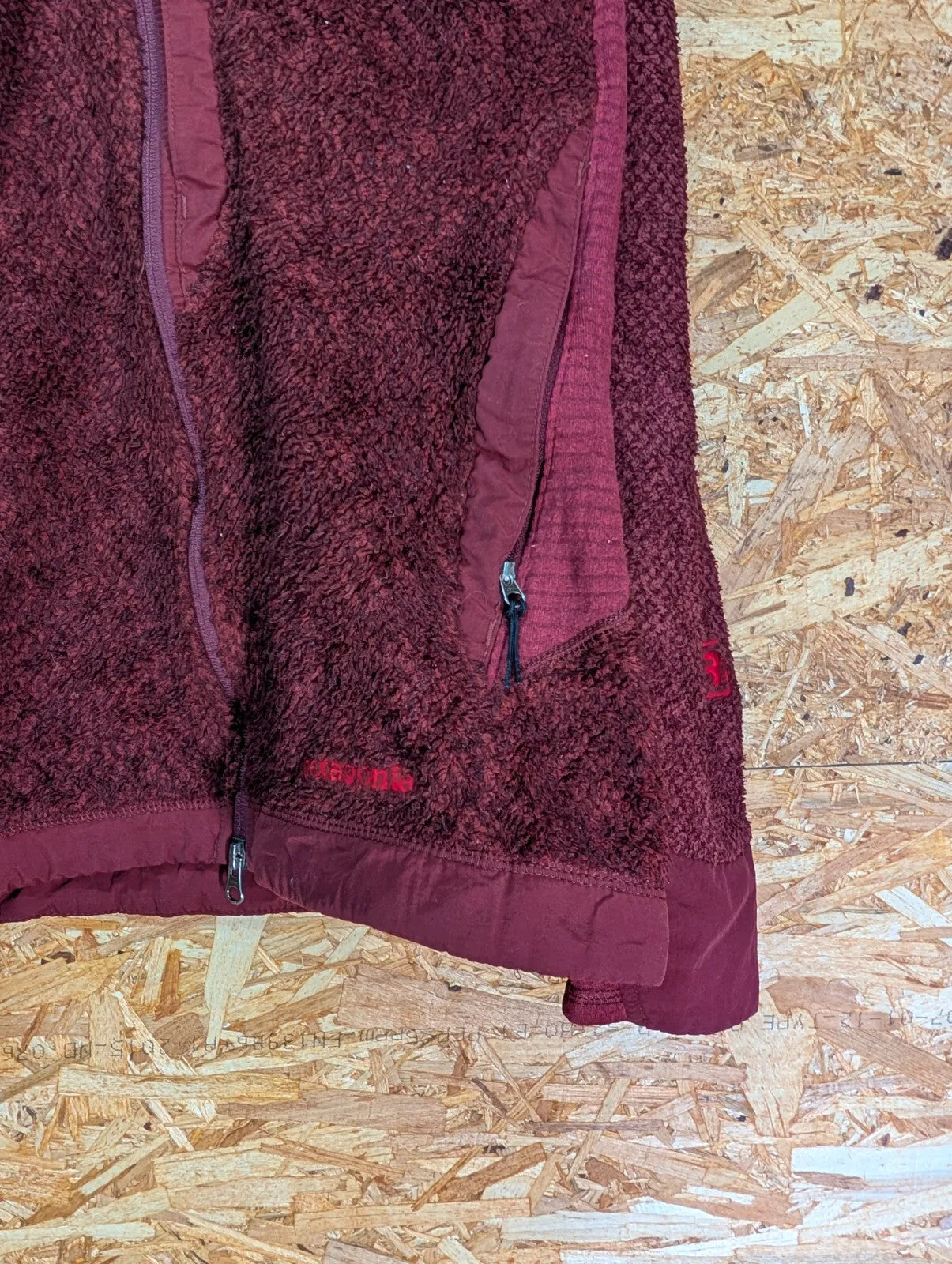 Patagonia R3 Fleece Jacket Womens Small Burgundy Red Full Zip Outdoor Hiking