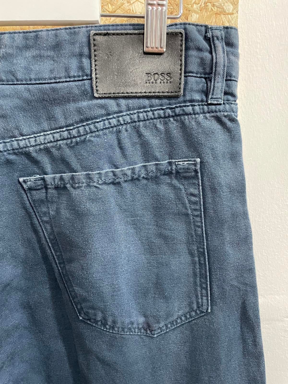 Hugo Boss Slim Straight Jeans W34 L34 Italian Fabric Indigo Blue Denim [COPY]
