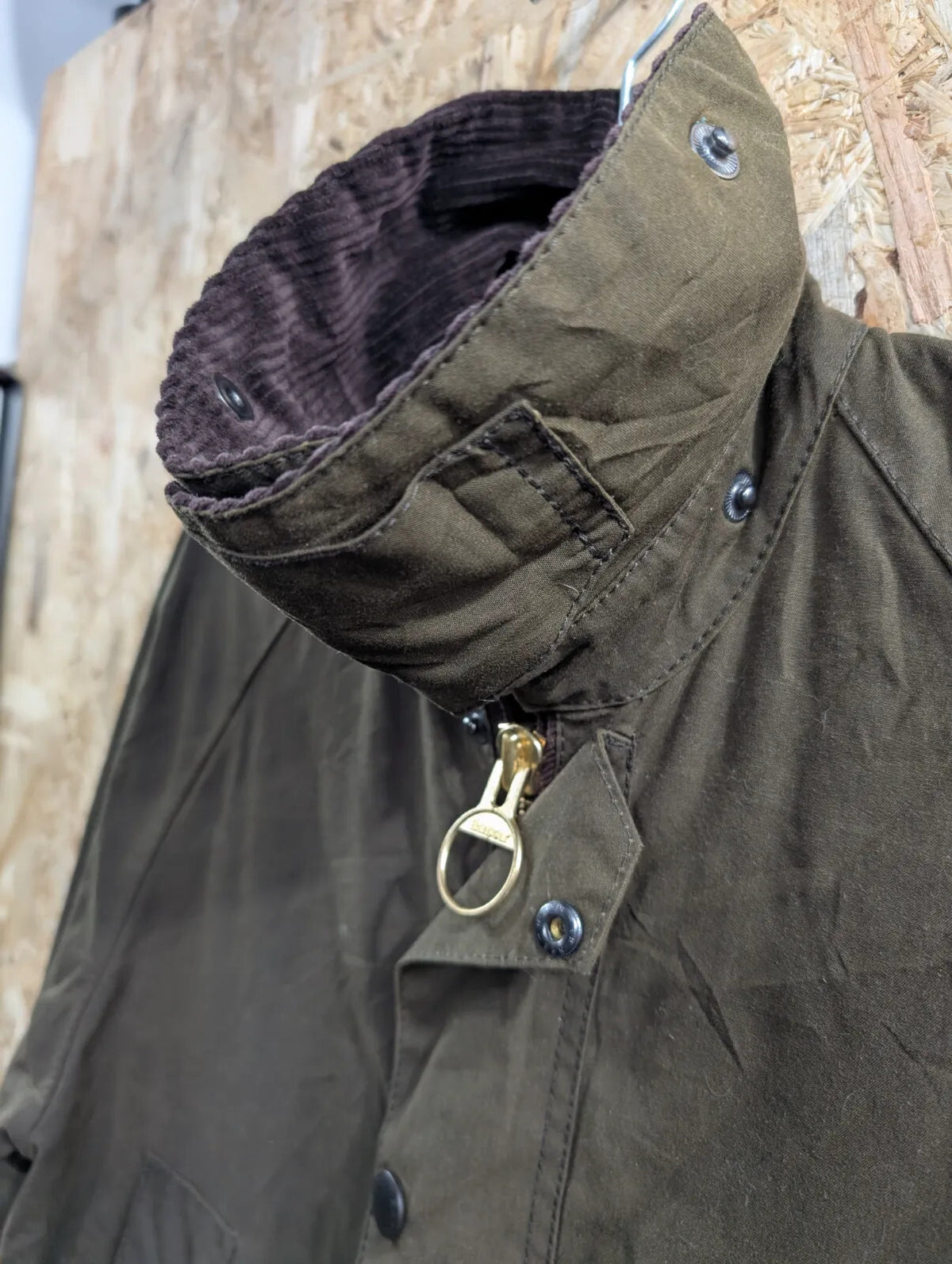 Barbour Classic Bedale Wax Jacket Mens Small Olive Green Cotton Cord Collar