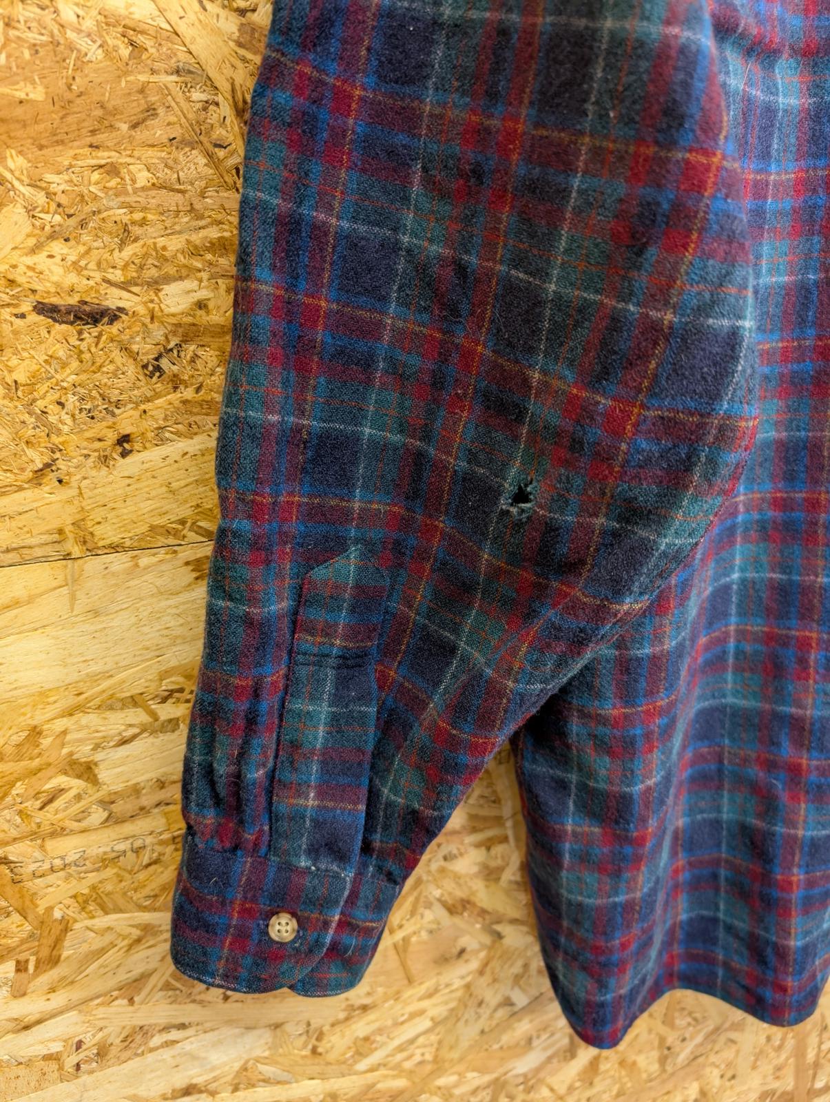 Pendleton Shirt Mens Large Blue Green Red Navy Check Plaid Wool Made In USA