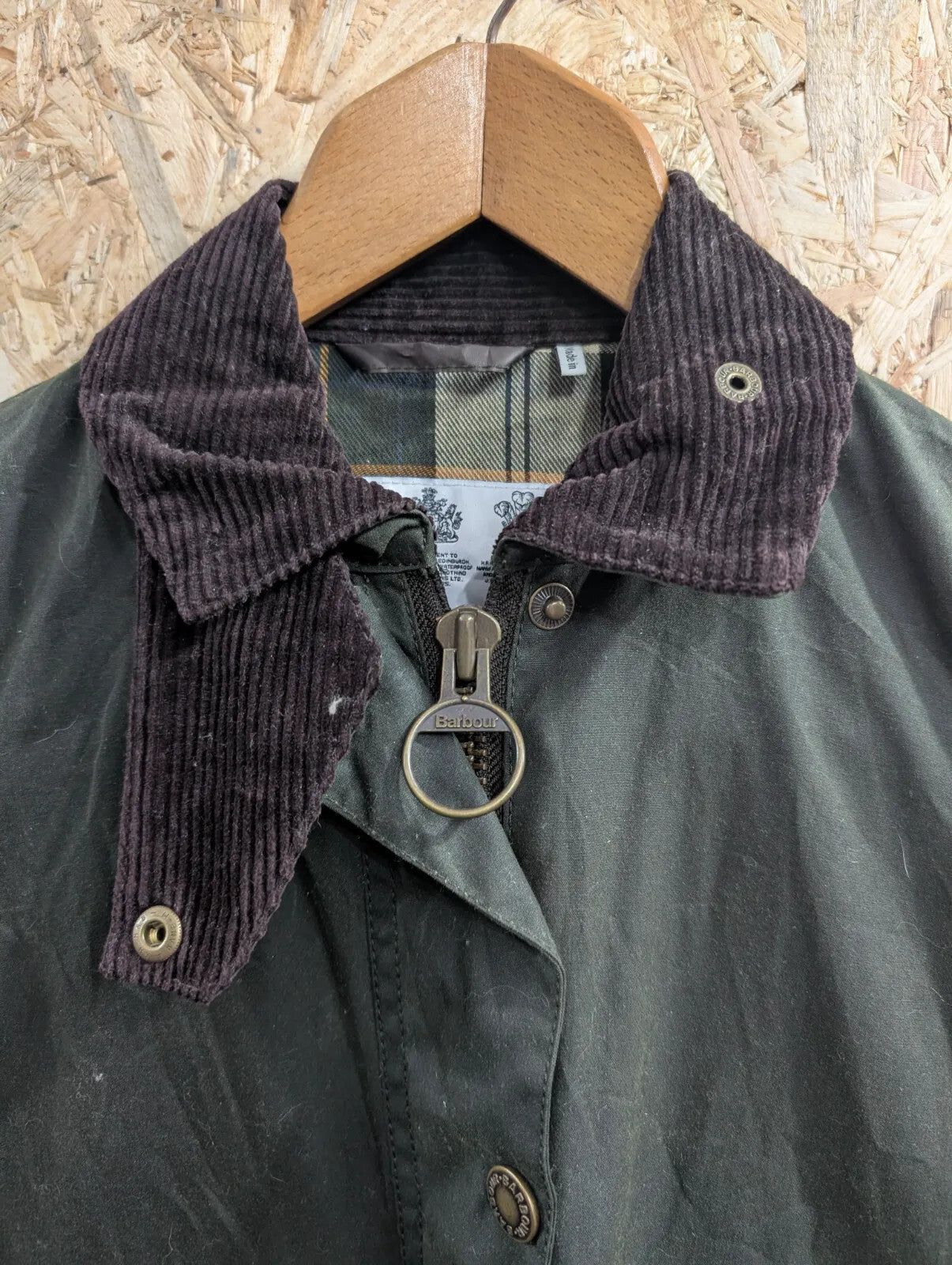 Barbour Cropped Border Jacket Womens UK6 Dark Green Waxed Cotton Corduroy Collar