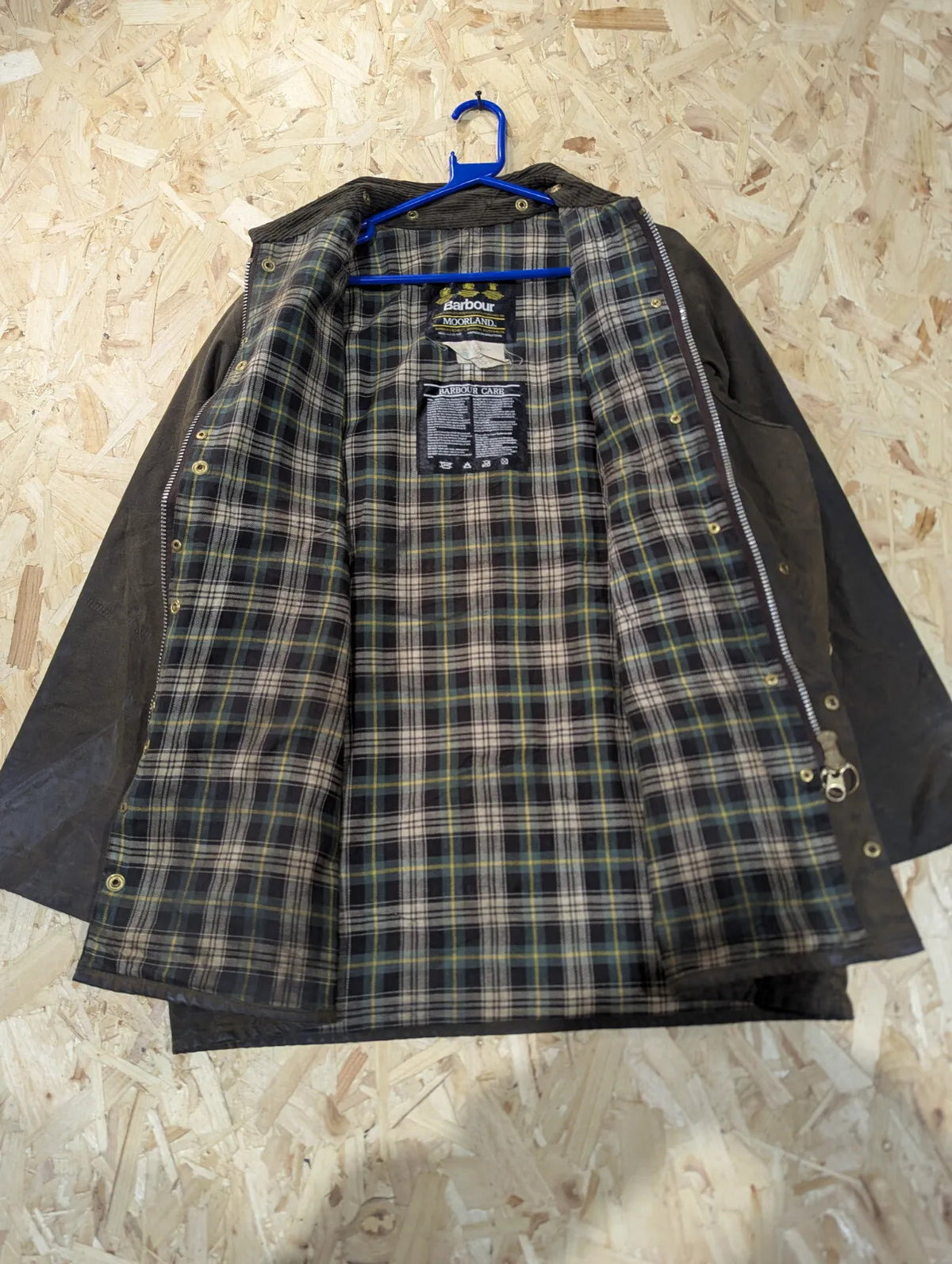 Vintage Barbour Moorland Brown Wax Jacket Mens XL C44 A50 Tartan 90s England