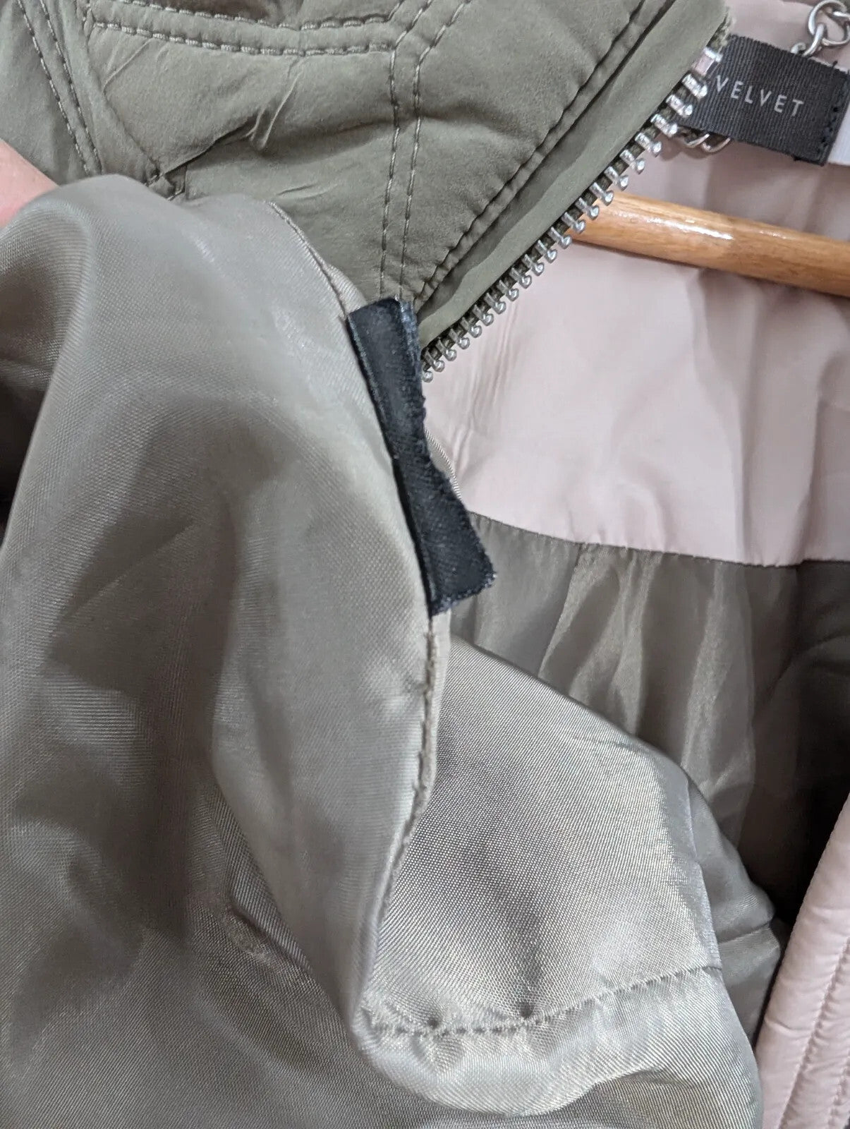 Mint Velvet Coat Womens Small Quilted Hooded Khaki Green Padded Parka 2-Layers