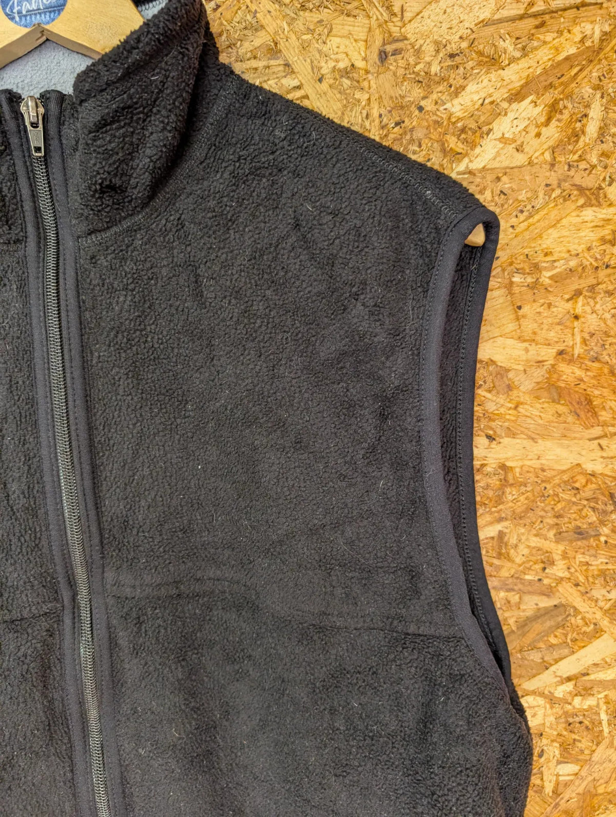 Patagonia Synchilla Fleece Vest Mens Large Black Full Zip Hiking Walking Gilet