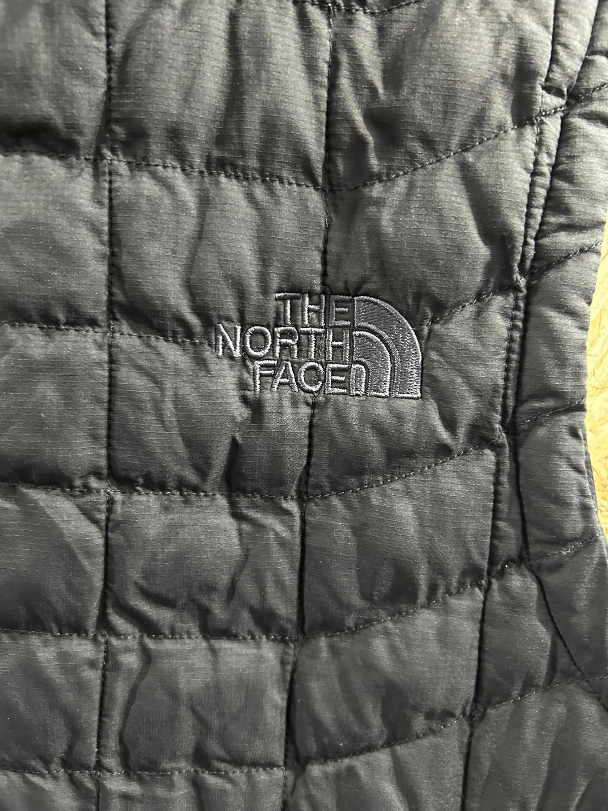 North Face Mens Size Small TNF Thermal Insulation Black Puffer Gilet Bodywarmer