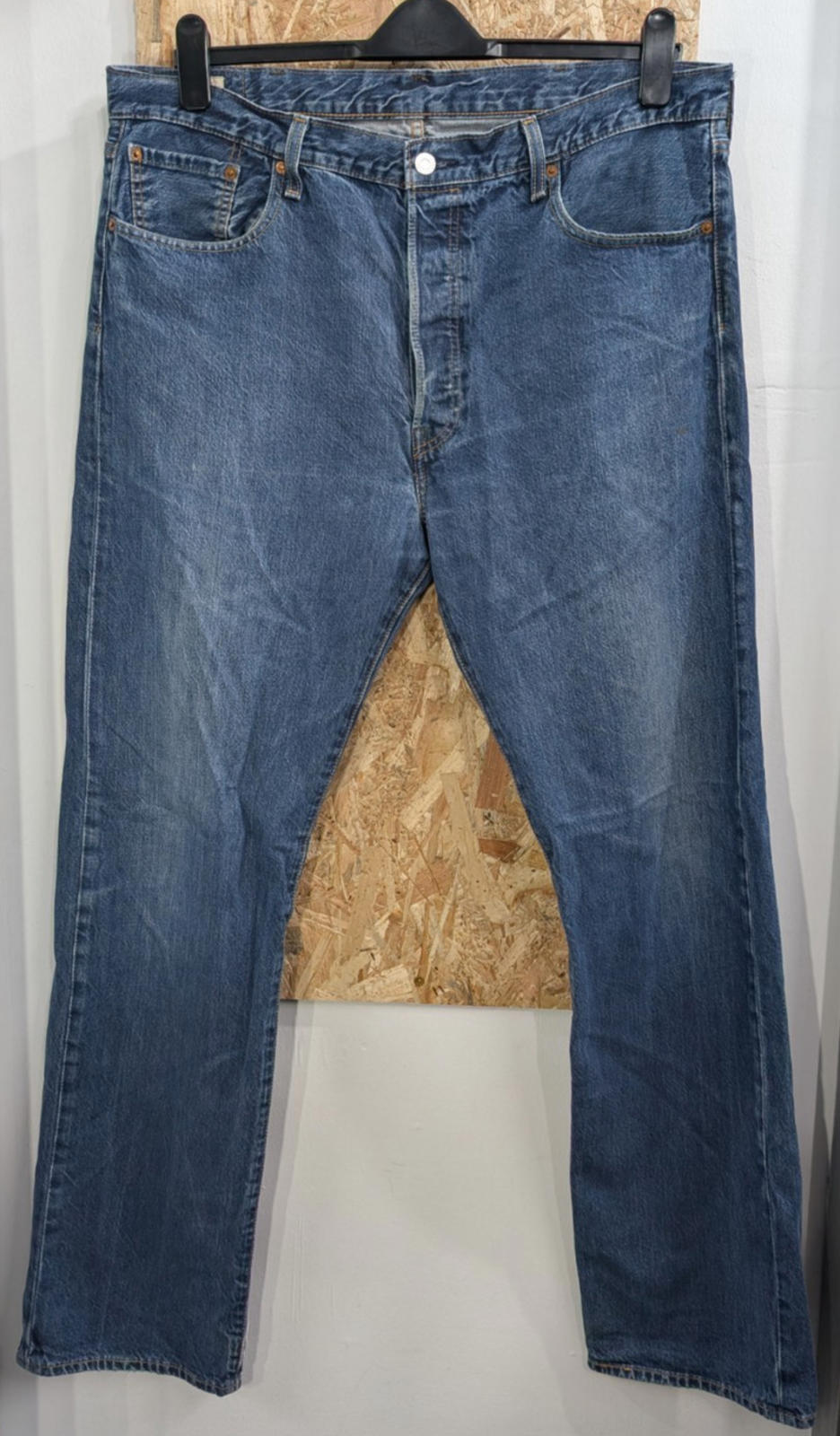 Levis 501 Blue Jeans W32 L34 Men Big E Premium Straight Leg Denim Blue Mid Wash