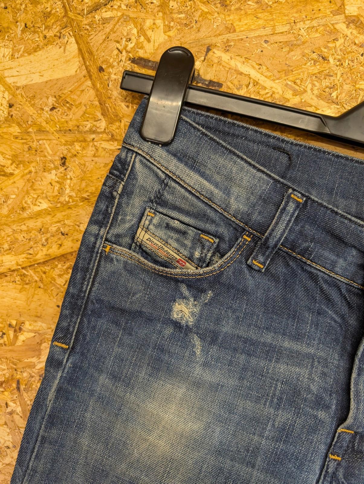 Diesel Jeans W27 Women Super Slim Straight Leg Distressed Blue Denim Hi-Vy-Uffie