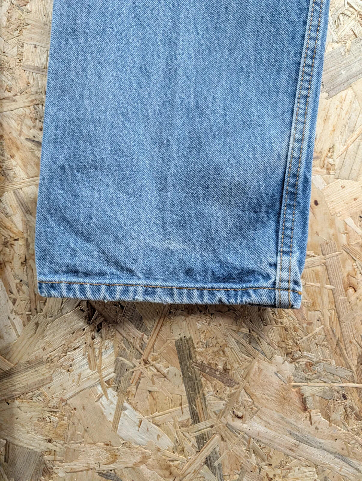 Vintage Levis 501 XX Jeans Mens W38 L37 Mid Blue Denim Straight Button Fly