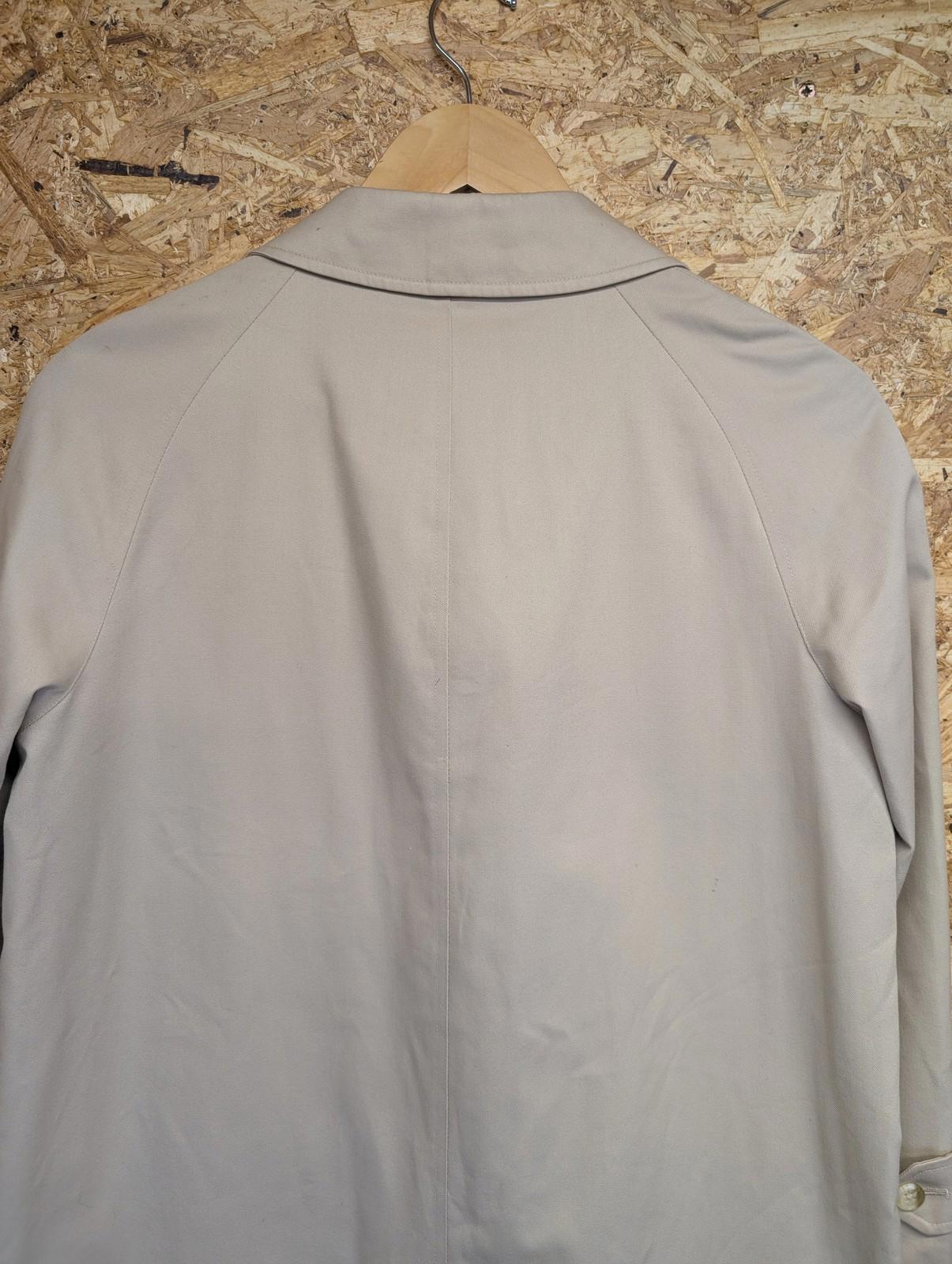 Burberrys London Trench Coat Size 8 Medium Women Beige Nova Check Vintage 90s