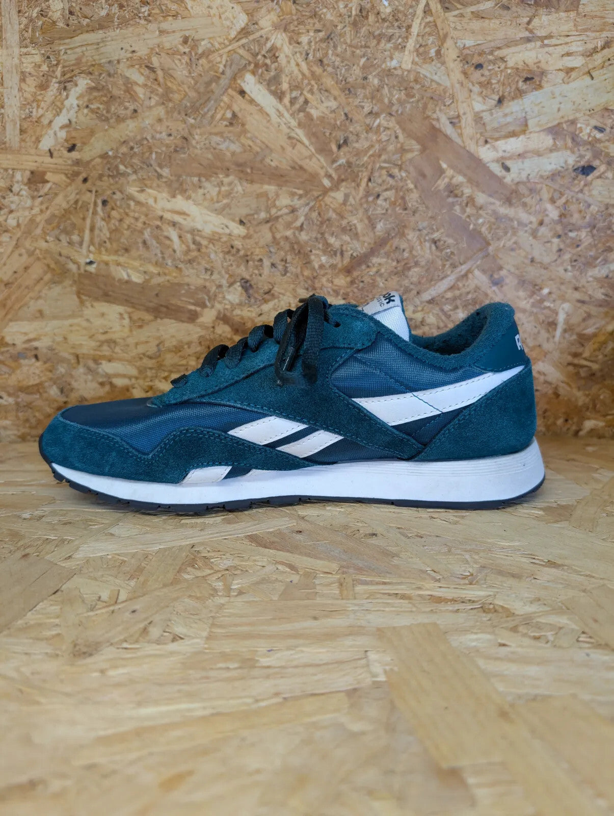 Reebok Classic Low Top Trainers Mens UK 8 Teal Green Suede Mesh Logo Lace Retro