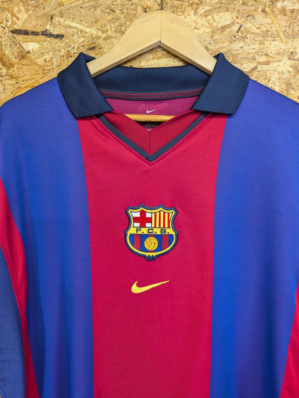 Nike FC Barcelona 2001 2002 Shirt Large Men Short Sleeve Retro FCB Kit Blue Red