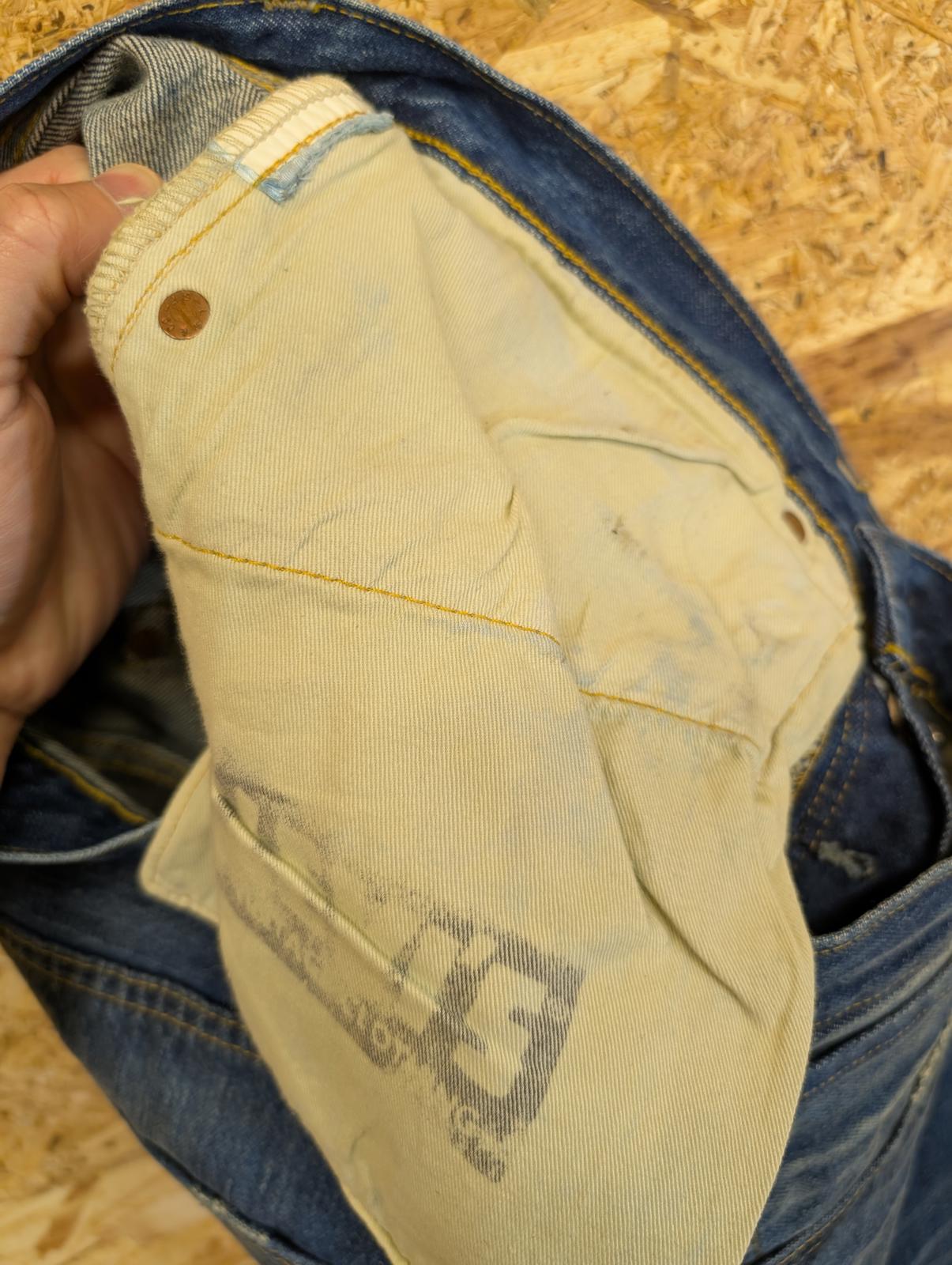 Levis Vintage Clothing LVC 1947 501 Blue Jeans Redline Selvedge W32 L33