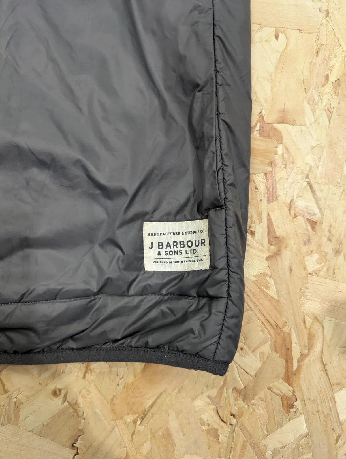 Barbour Gilet Vest Mens Large Charcoal Quilted Puffer Body Warmer Lightweight