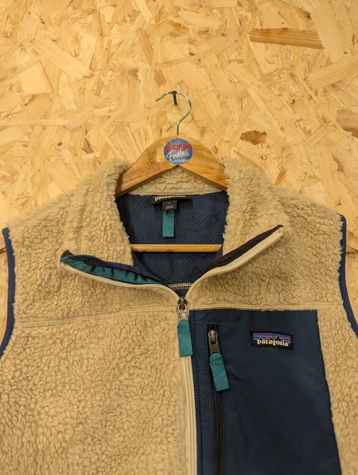 Patagonia Retro-X Fleece Gilet Mens Large Oatmeal Beige Navy Vest Deep Pile