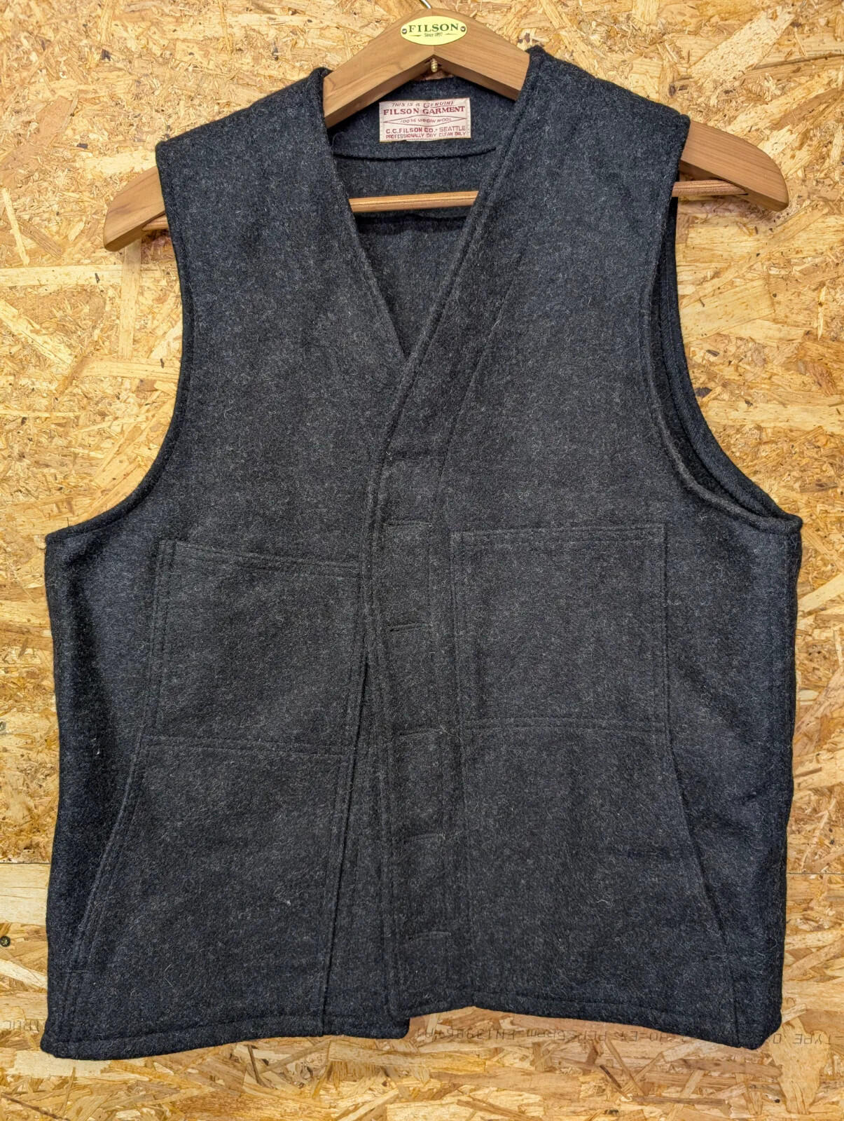 Filson Mackinaw Wool Vest Men Large 42 Grey Black Gilet USA Pocket Plaid