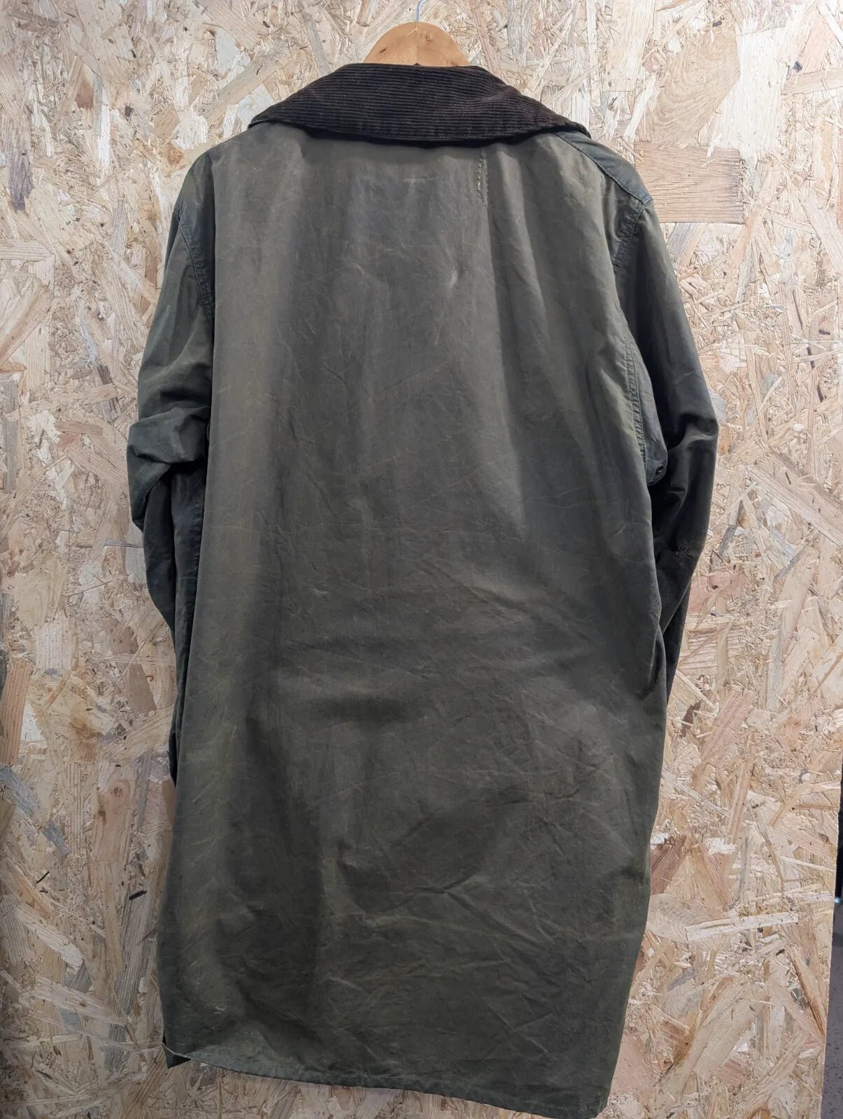 Vintage 80s Barbour Border A200 Waxed Coat Mens Medium C40 Sage Green 2 x Crests