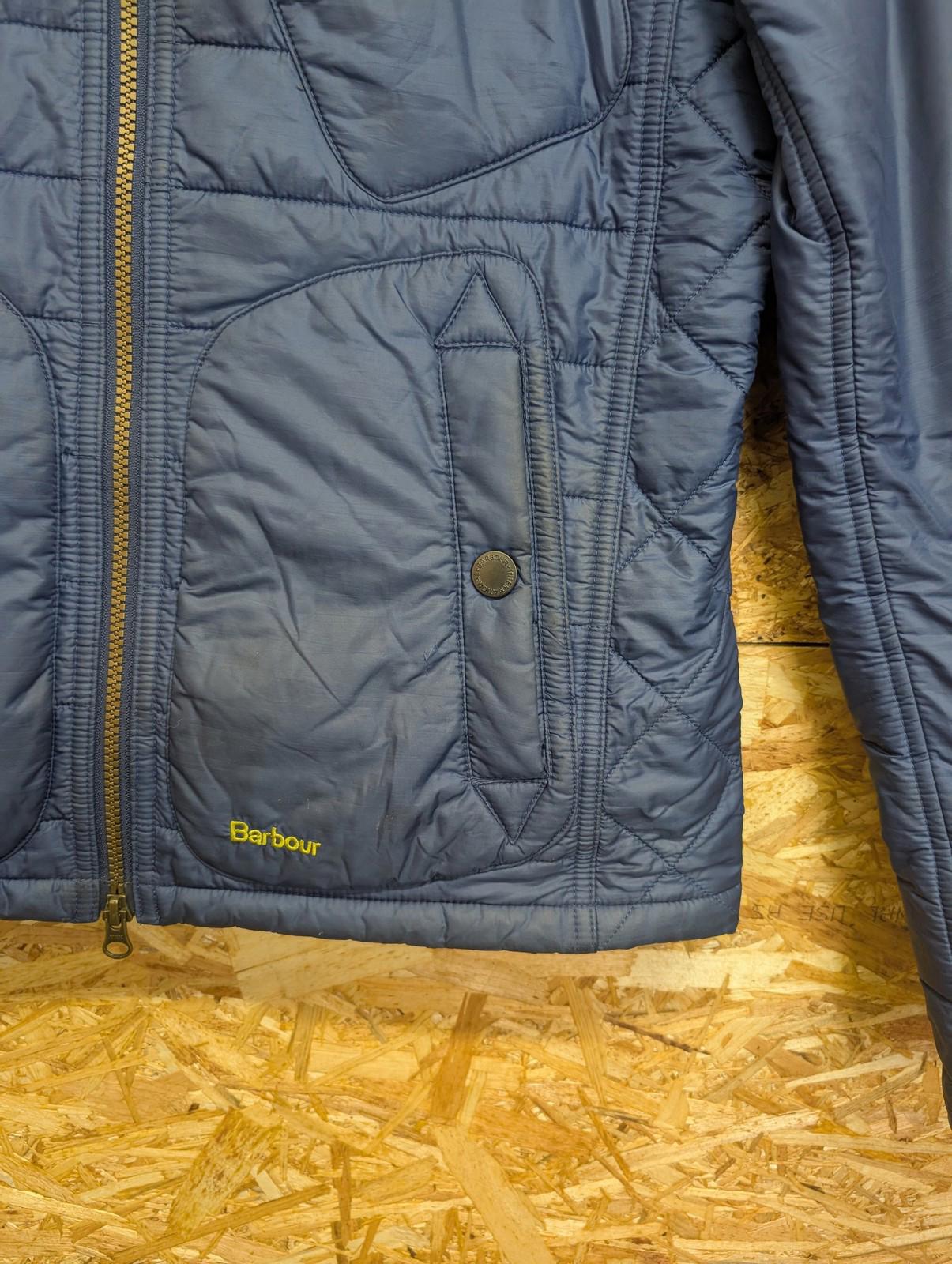 Barbour Quilted Jacket Small Men Padded Lightweight Retail Blue International