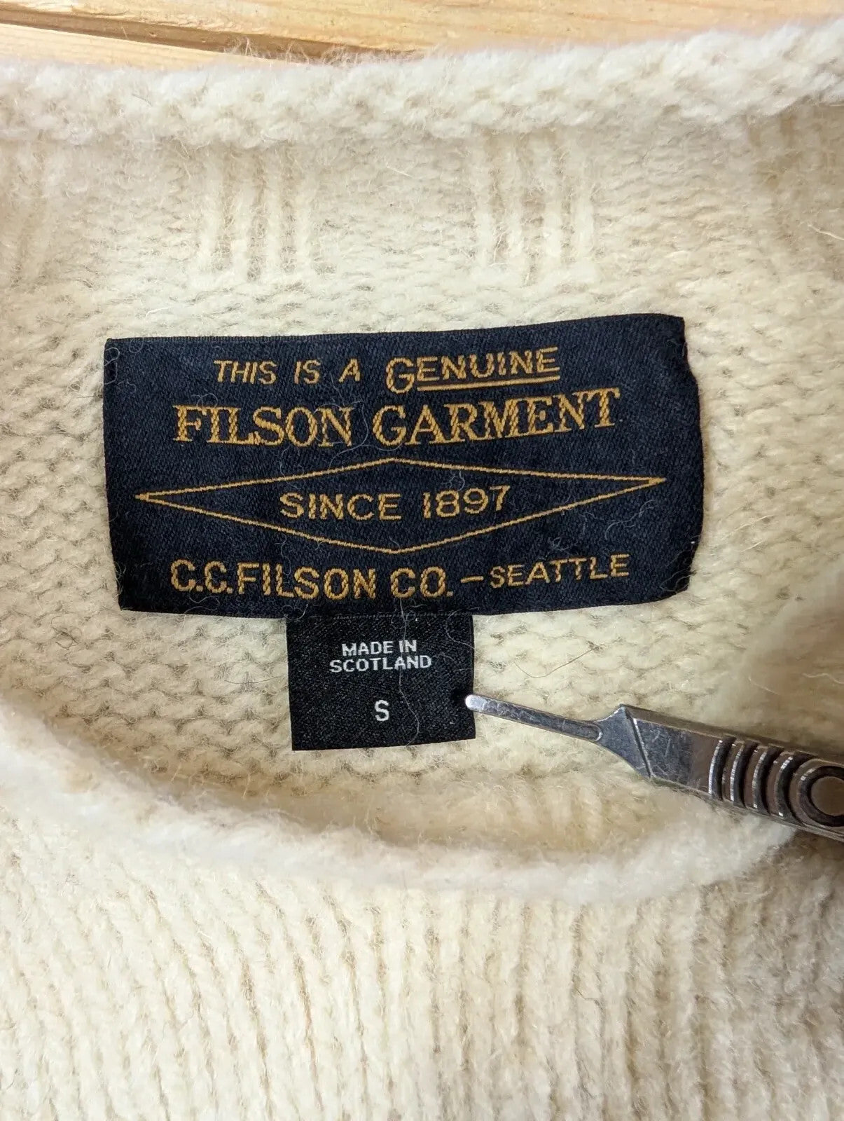 Filson Knit Crew Neck Jumper Mens Small Cream White Scotland Wool Pullover L/S