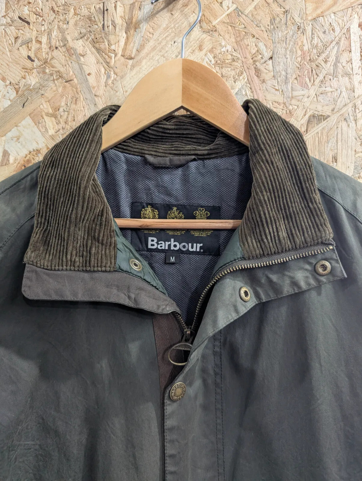 Barbour Sark Jacket Mens Medium Olive Green Waxed Cotton Quilted Cord Collar