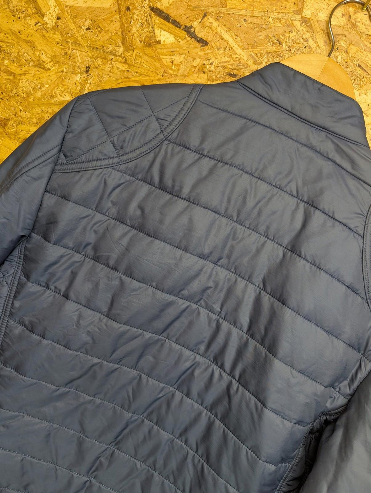 Barbour Quilted Jacket Small Men Padded Lightweight Retail Blue International