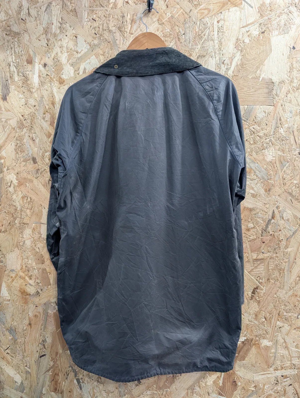 Vintage Barbour Beaufort Waxed Jacket Mens Medium C38 A155 Navy Blue England 90s