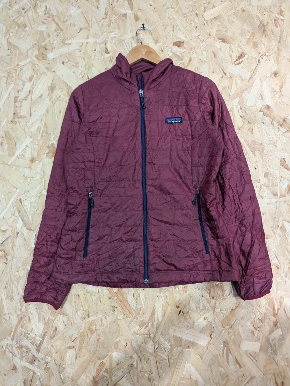 Patagonia Nano Puff Jacket Women Small Burgundy PrimaLoft Quilted Insulated Hood