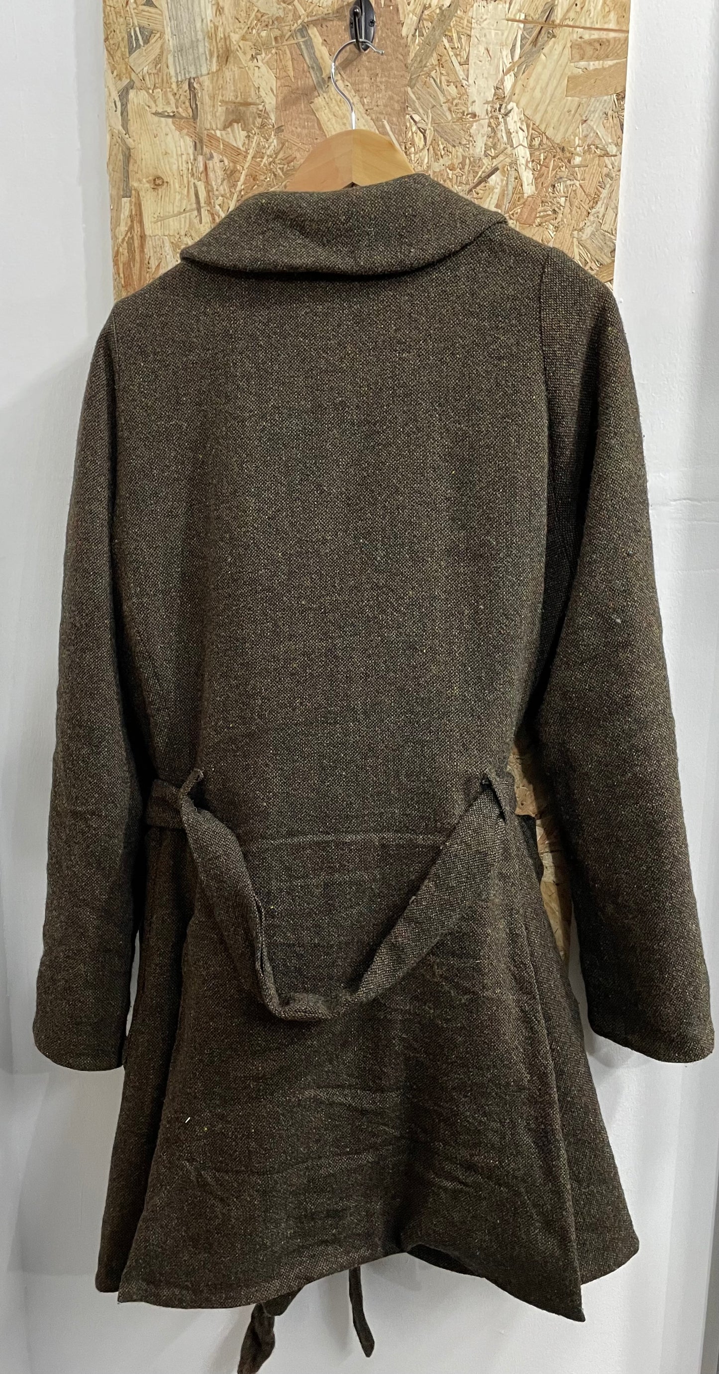 A Child Of The Jago Mens Knit Belted Jacket Shawl Collar Brown 42 Large