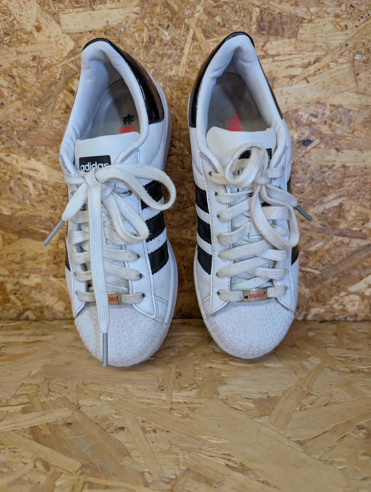 Adidas Superstar Trainers UK 5 EU 38 White Leather Lip Logo Sneaker Originals
