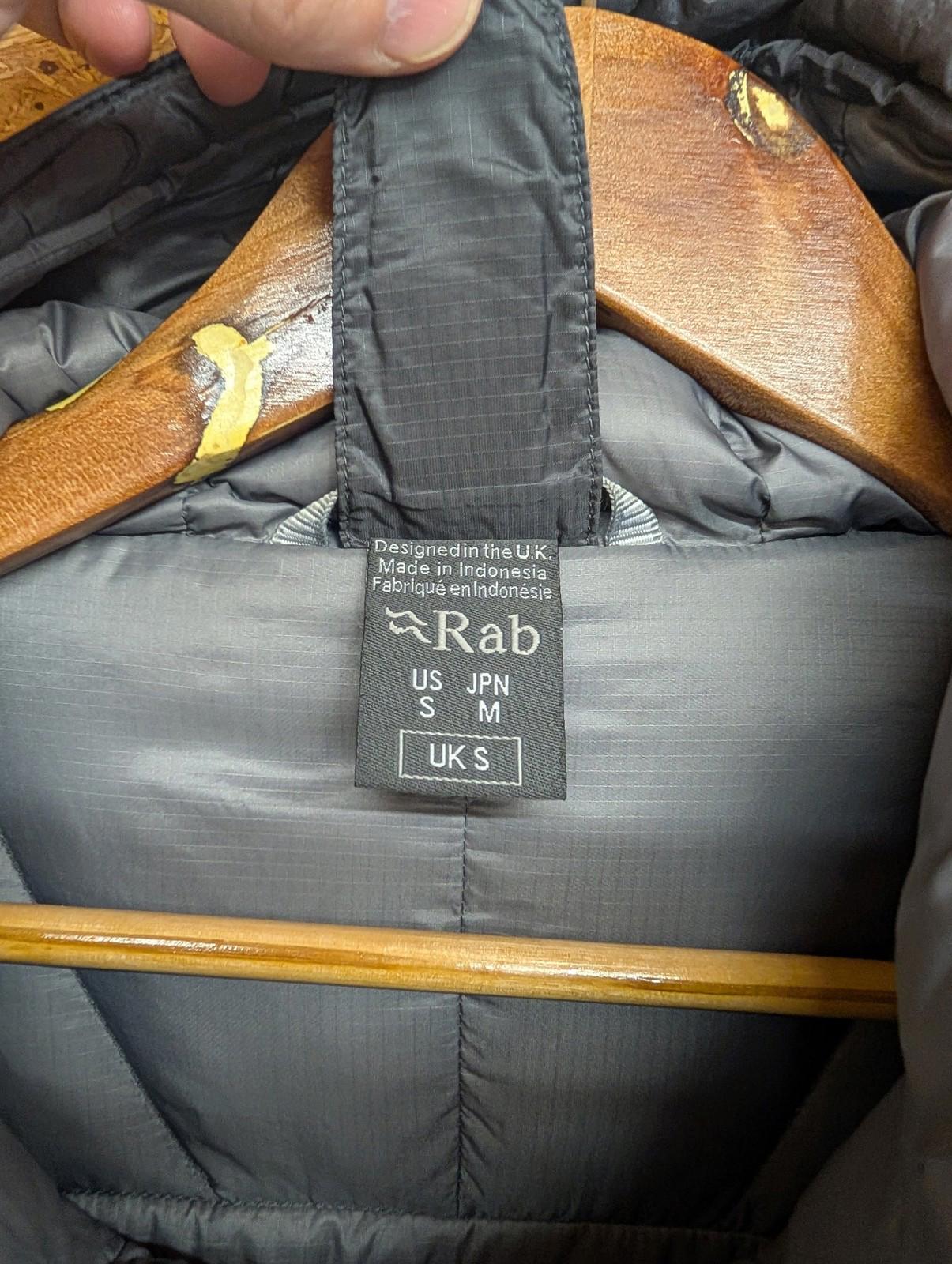 Rab Electron Jacket Small Men Insulated Down Hooded Grey Black Hiking Puffer