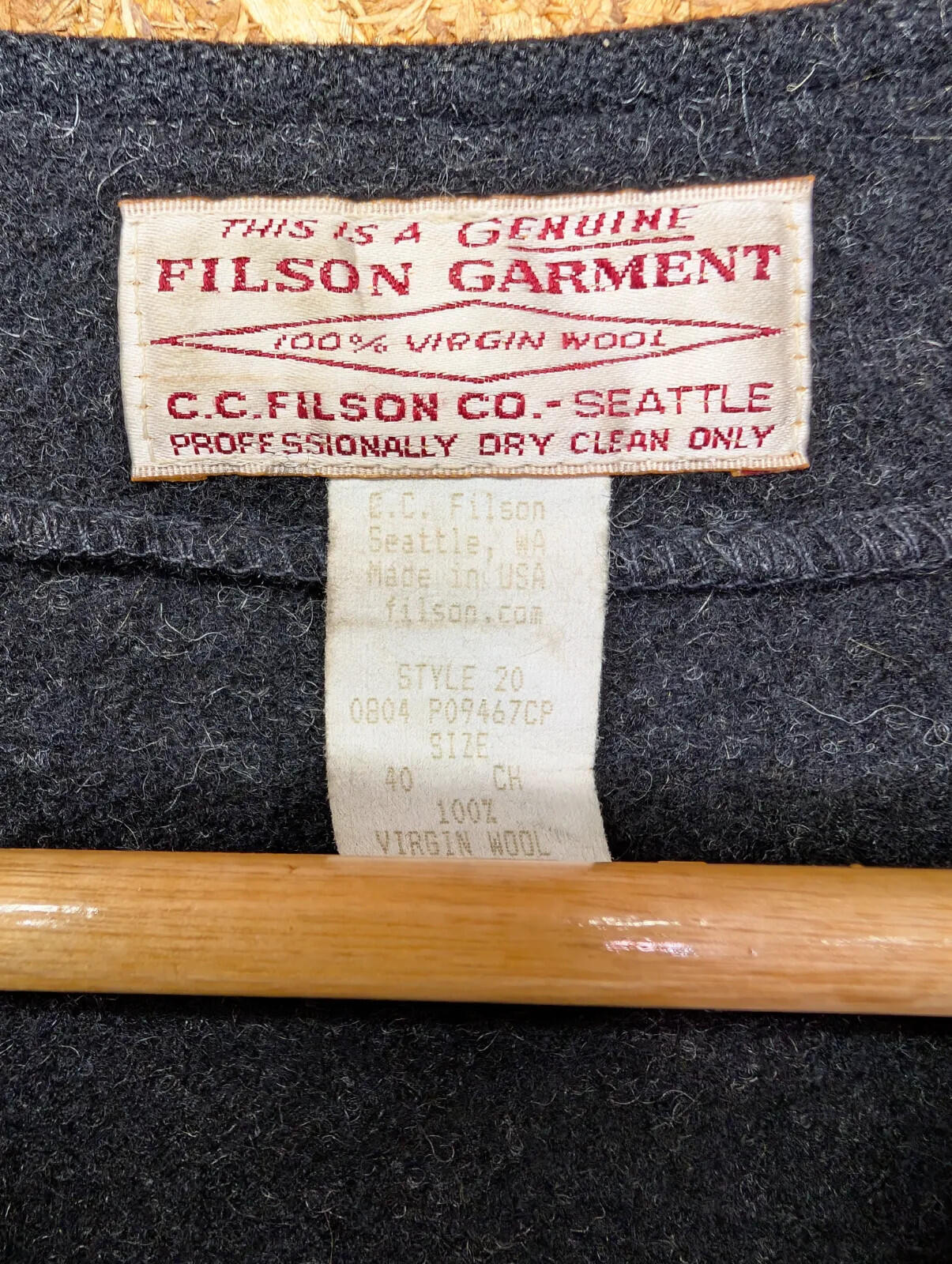 Filson Mackinaw Wool Vest Men Medium 40 Grey Black Gilet USA Pocket Body Warmer