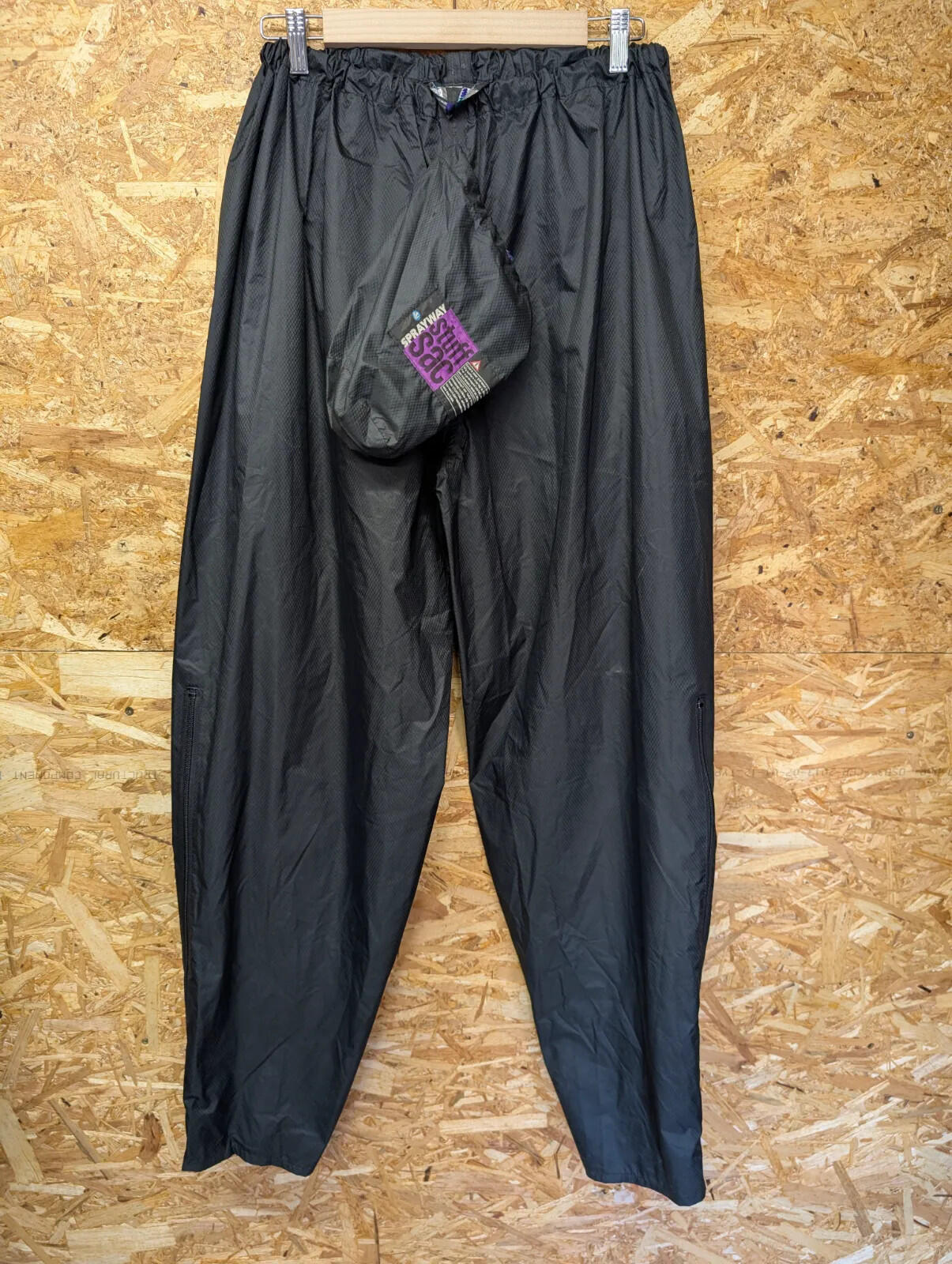 Sprayway Waterproof Overtrousers Black Synthetic Ripstop Packable Outdoor Hiking