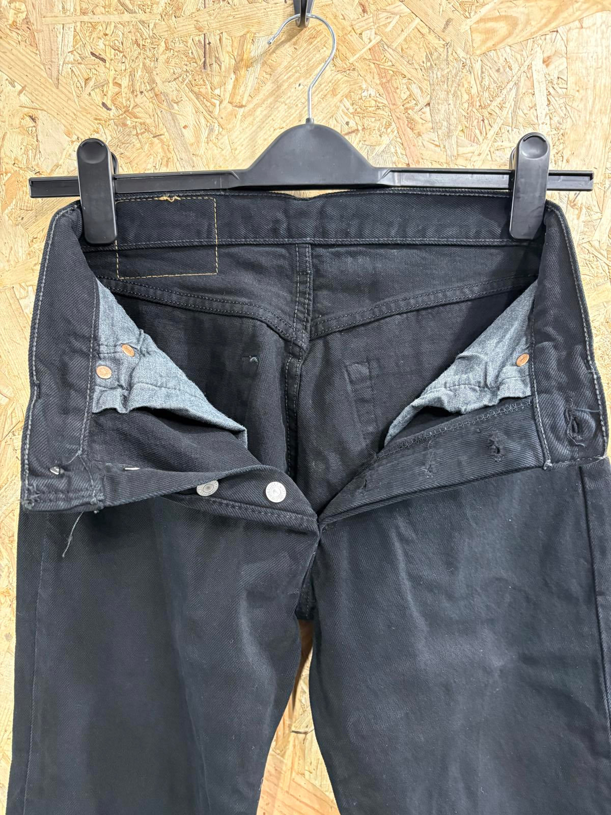 Levis 501 Black Jeans W29 L36 Men Made Vintage 90s Straight Leg Button Fly