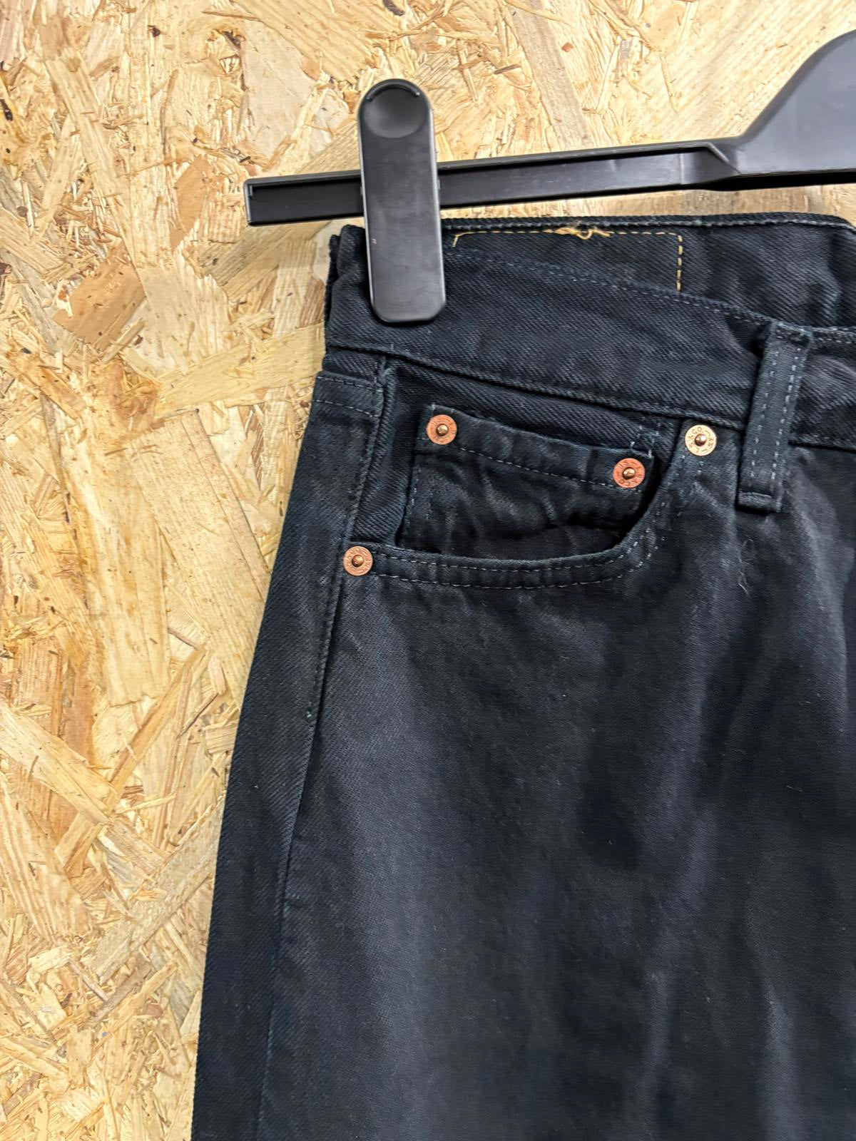 Levis 501 Black Jeans W29 L36 Men Made Vintage 90s Straight Leg Button Fly