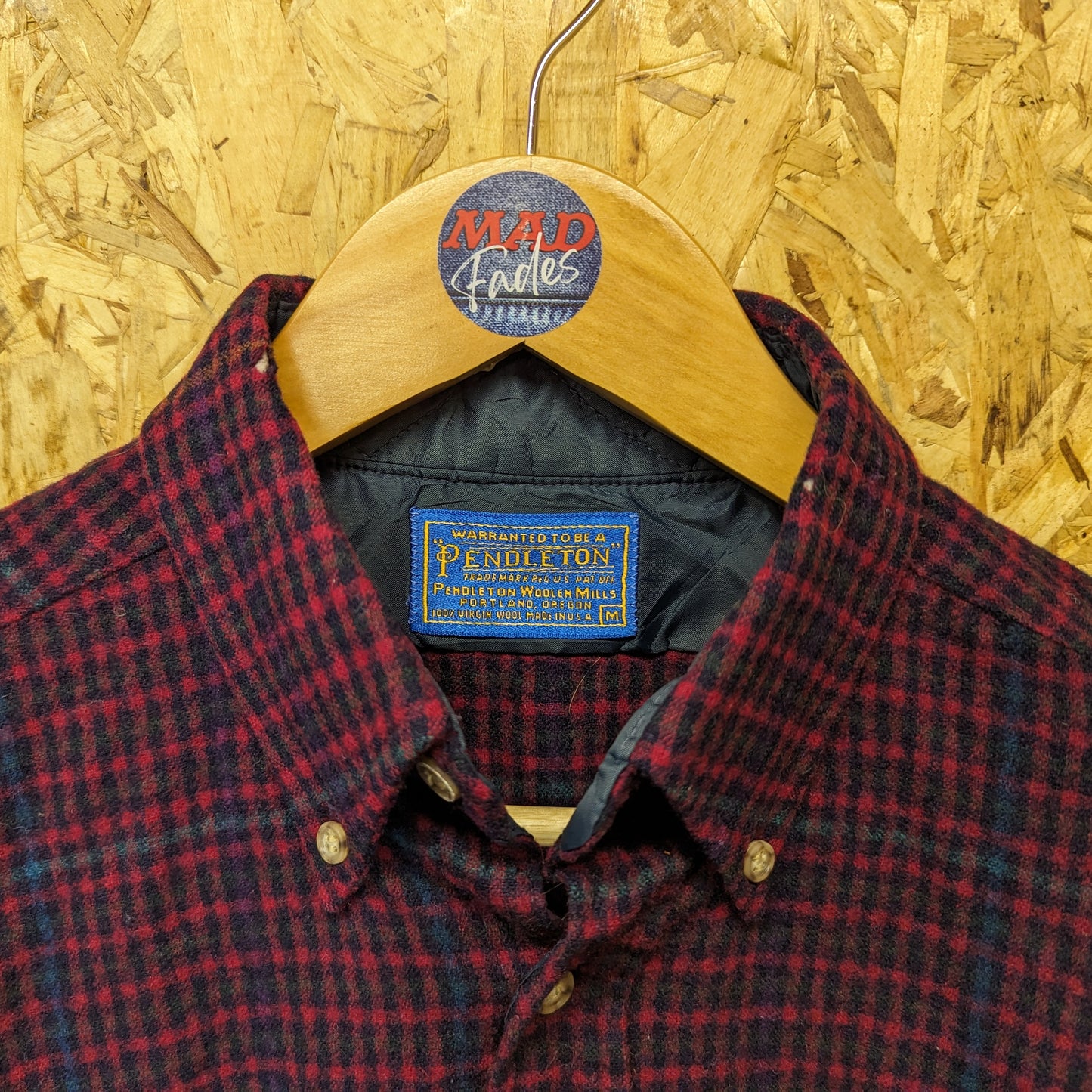 Pendleton USA Vintage 90s Heavy Duty Wool Shirt Jacket Check Plaid Red Medium